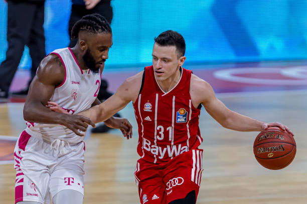 色的技战术 色的技战术